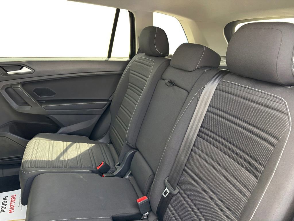 Certified 2022 Volkswagen Tiguan S image 24