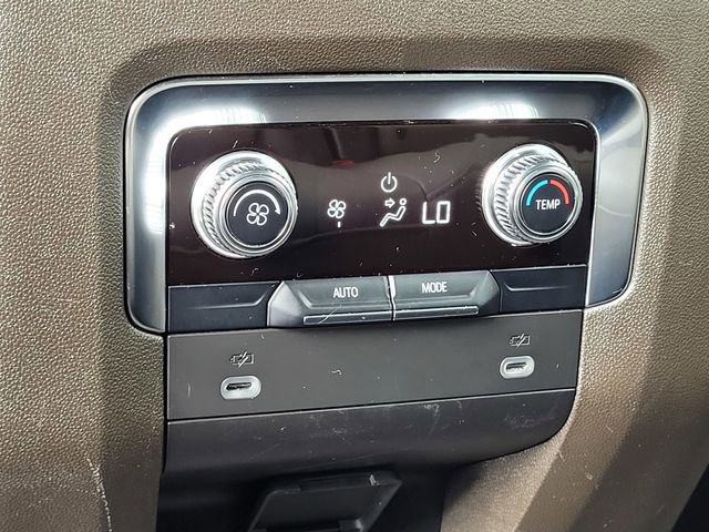 Used 2024 GMC Yukon SLT image 14