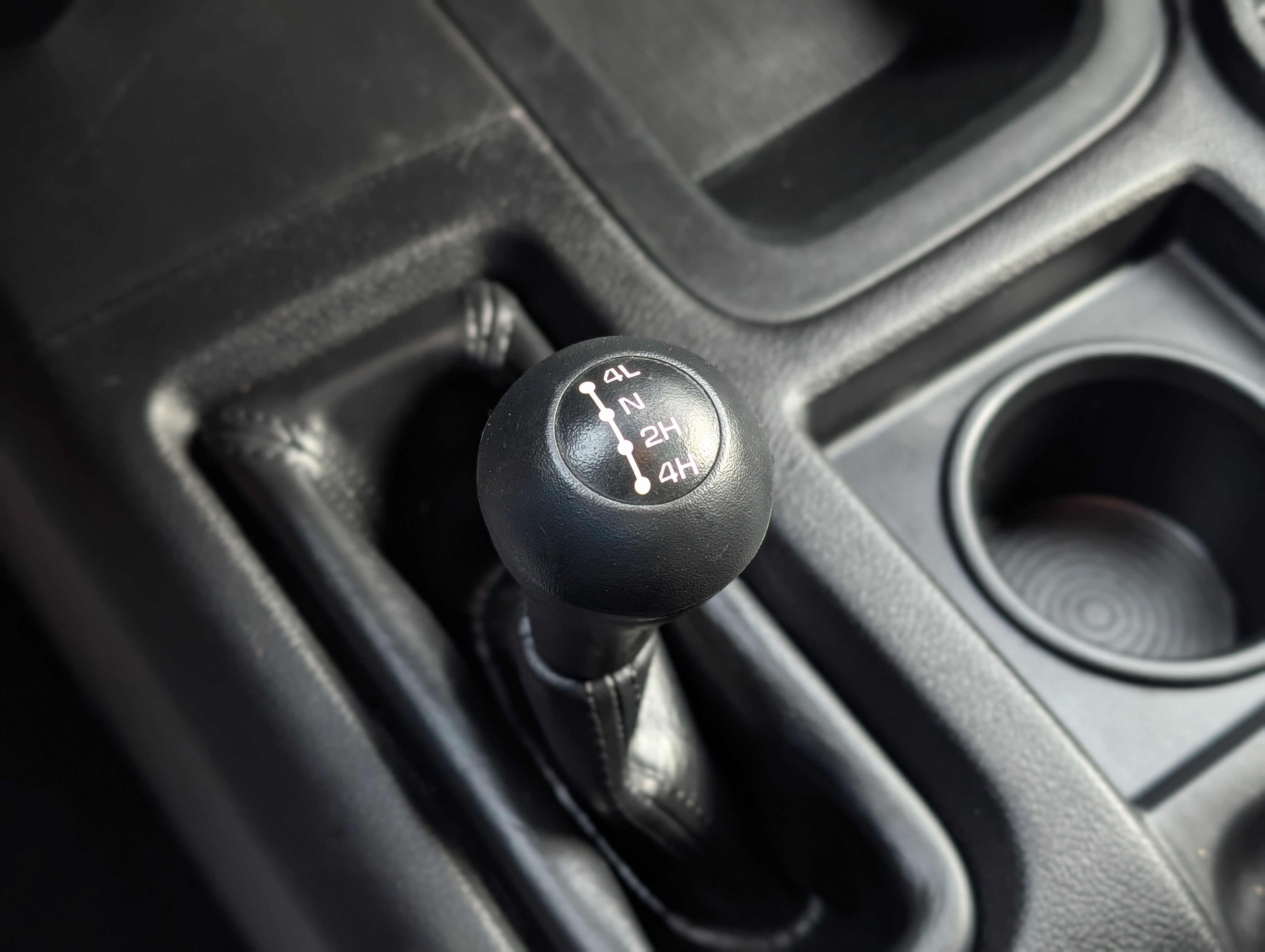 Used 2018 RAM 2500 Power Wagon w/ Luxury Group image 28