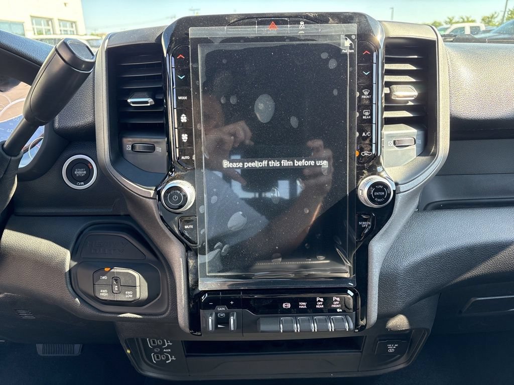 New 2026 RAM 3500 Tradesman AWD/4WD image 19