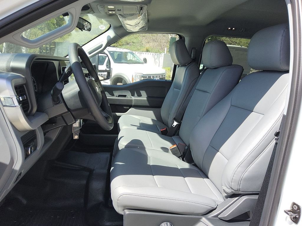 New 2026 Ford F550 2WD Crew Cab Super Duty image 7