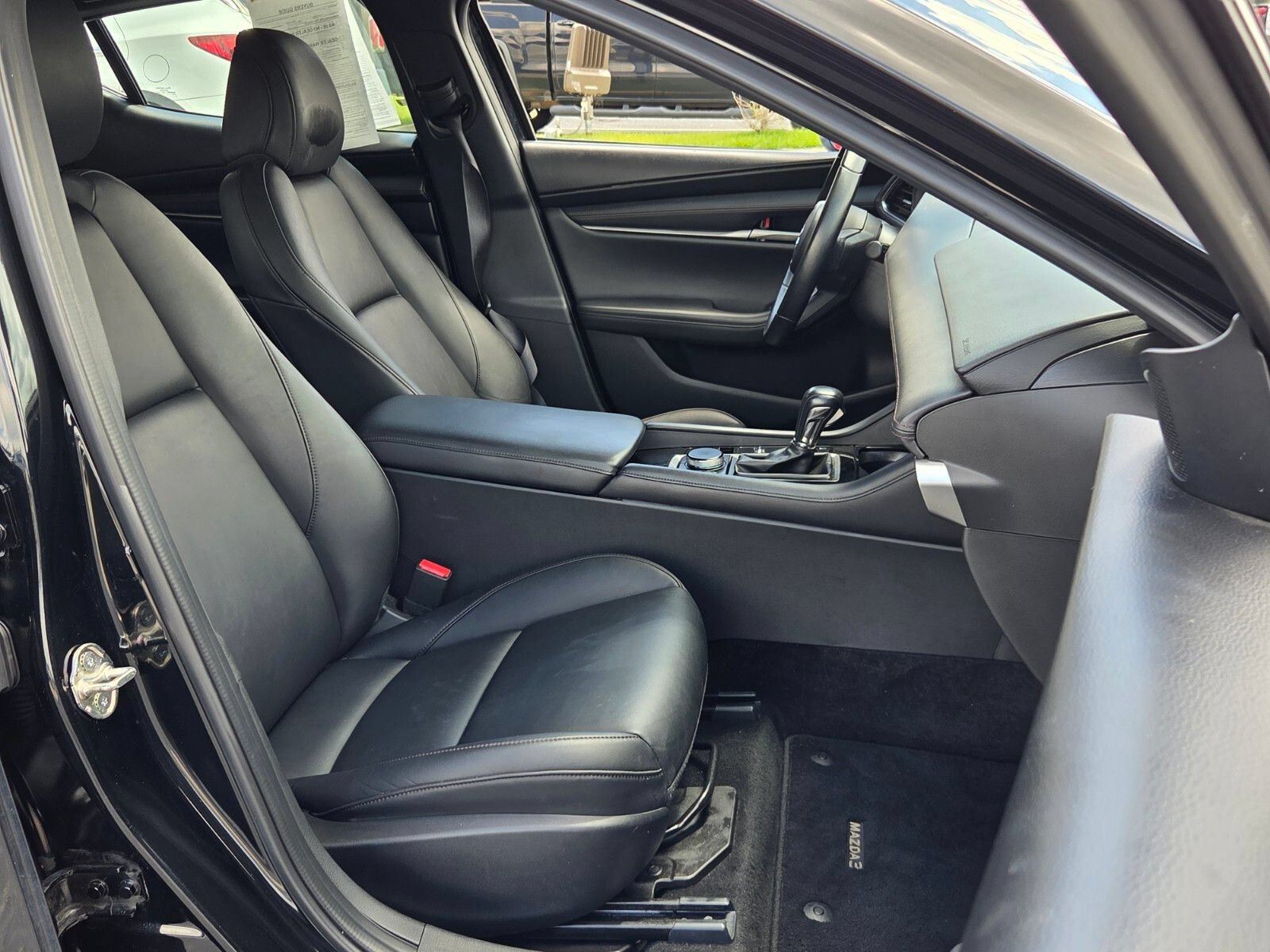 Used 2024 MAZDA MAZDA3 s FWD image 15
