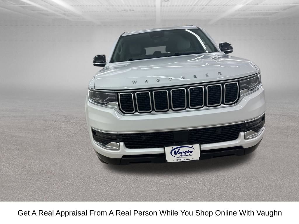 Used 2024 Jeep Wagoneer L 4WD image 5