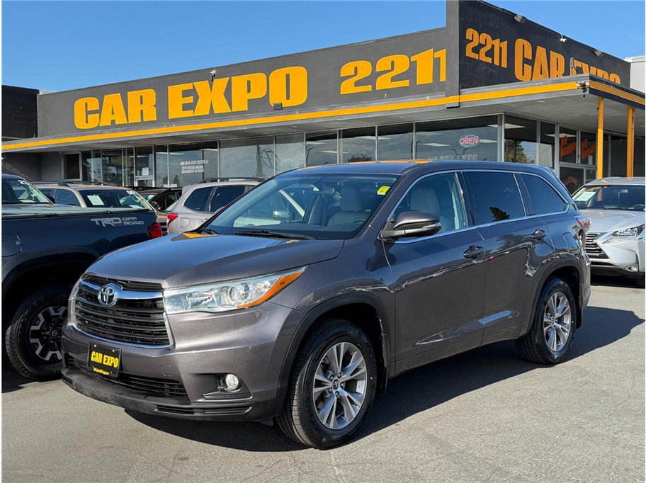 Used 2016 Toyota Highlander Plus