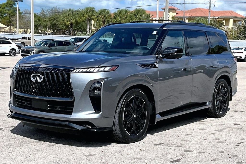 Used 2026 INFINITI QX80 4WD w/ Sport Exterior Package image 9