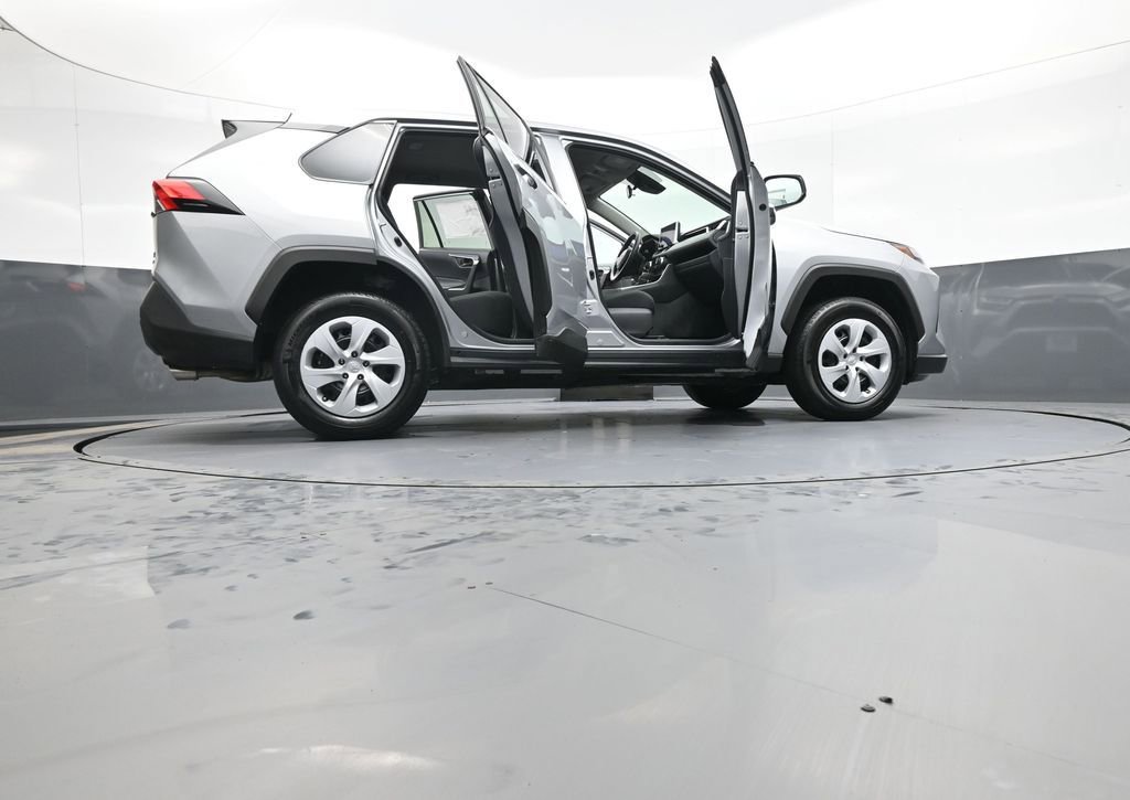 Certified 2025 Toyota RAV4 LE image 47