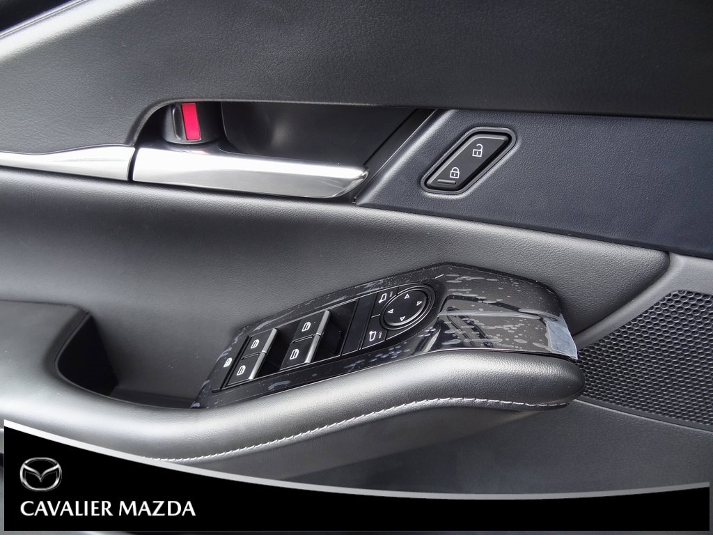 New 2025 MAZDA CX-30 AWD 2.5 S w/ Preferred Package image 15