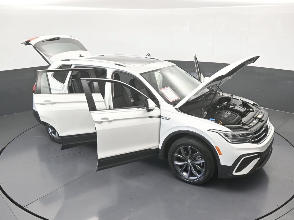 Used 2023 Volkswagen Tiguan SE FWD image 71