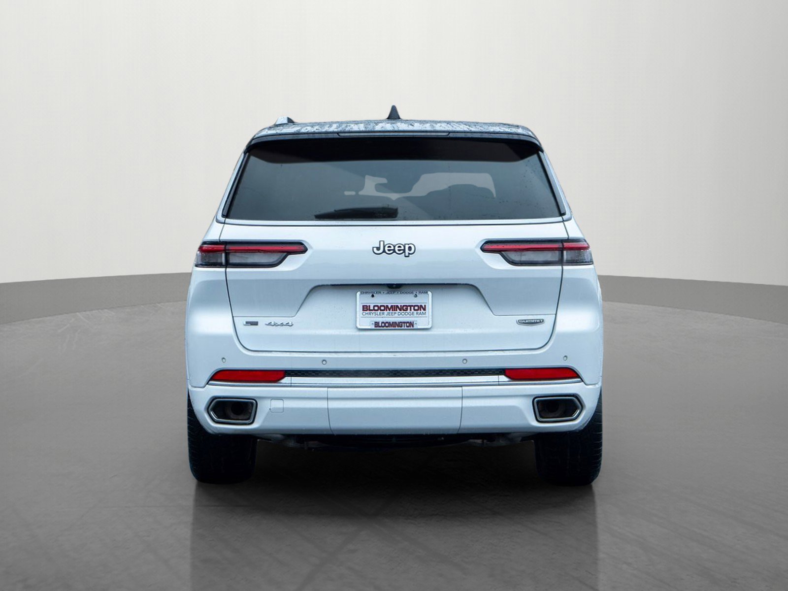 Used 2022 Jeep Grand Cherokee L Summit w/ Luxury Tech Group V image 6