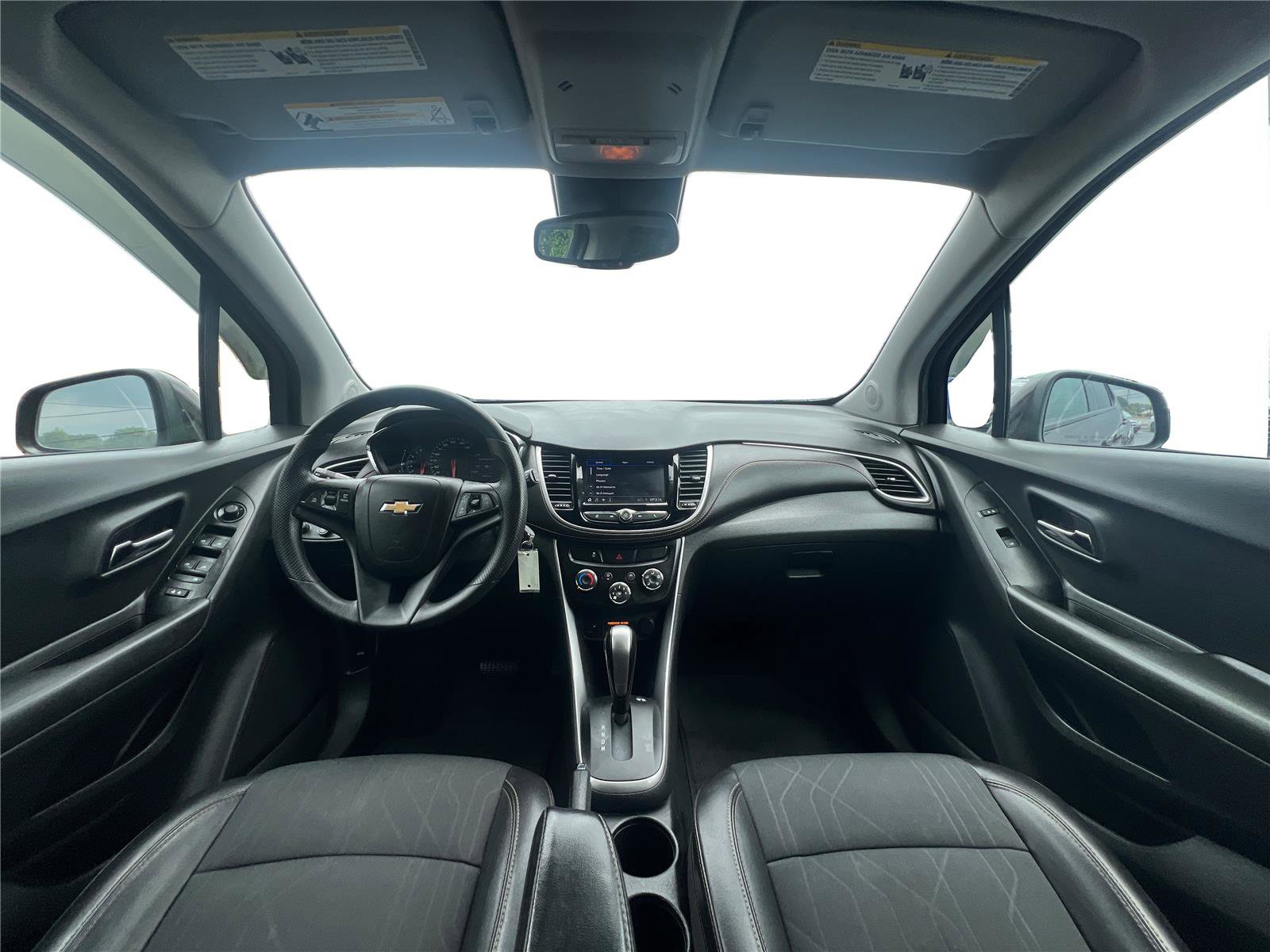 Used 2021 Chevrolet Trax LT image 4