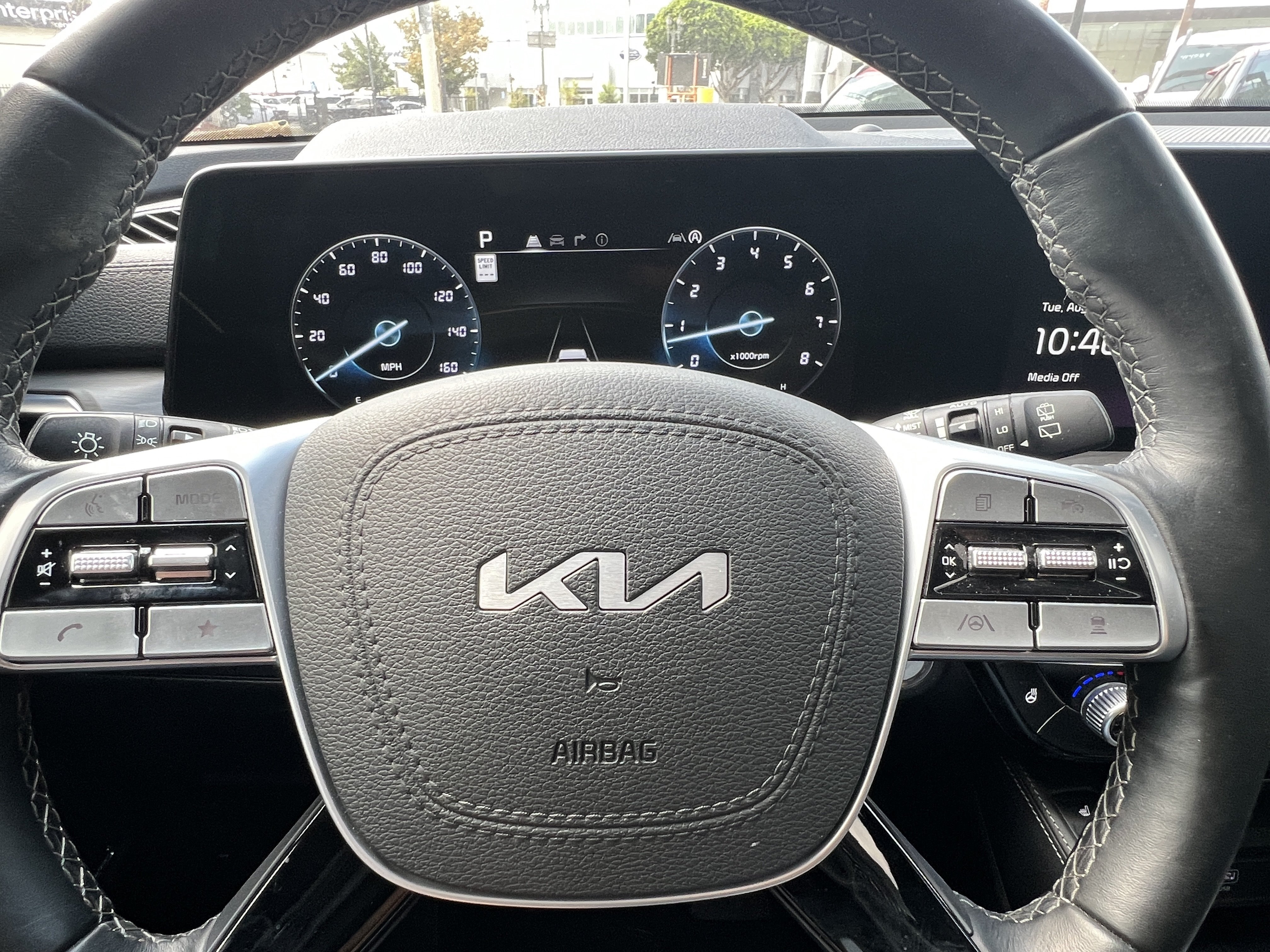 Certified 2025 Kia Telluride SX Prestige X-Line AWD/4WD image 26
