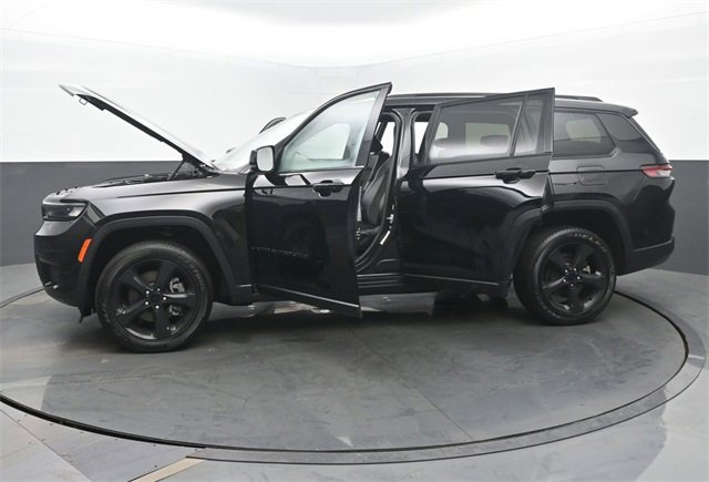 Used 2024 Jeep Grand Cherokee L Altitude image 57