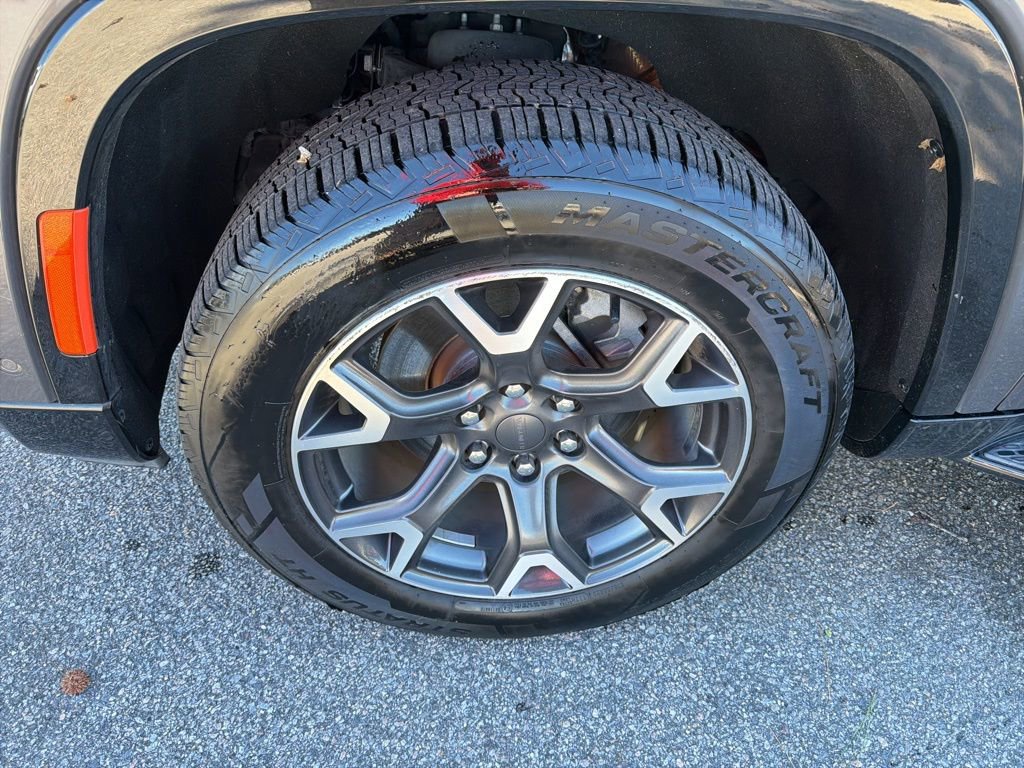 Used 2023 Jeep Wagoneer Series III w/ Preferred Equipment Group image 10