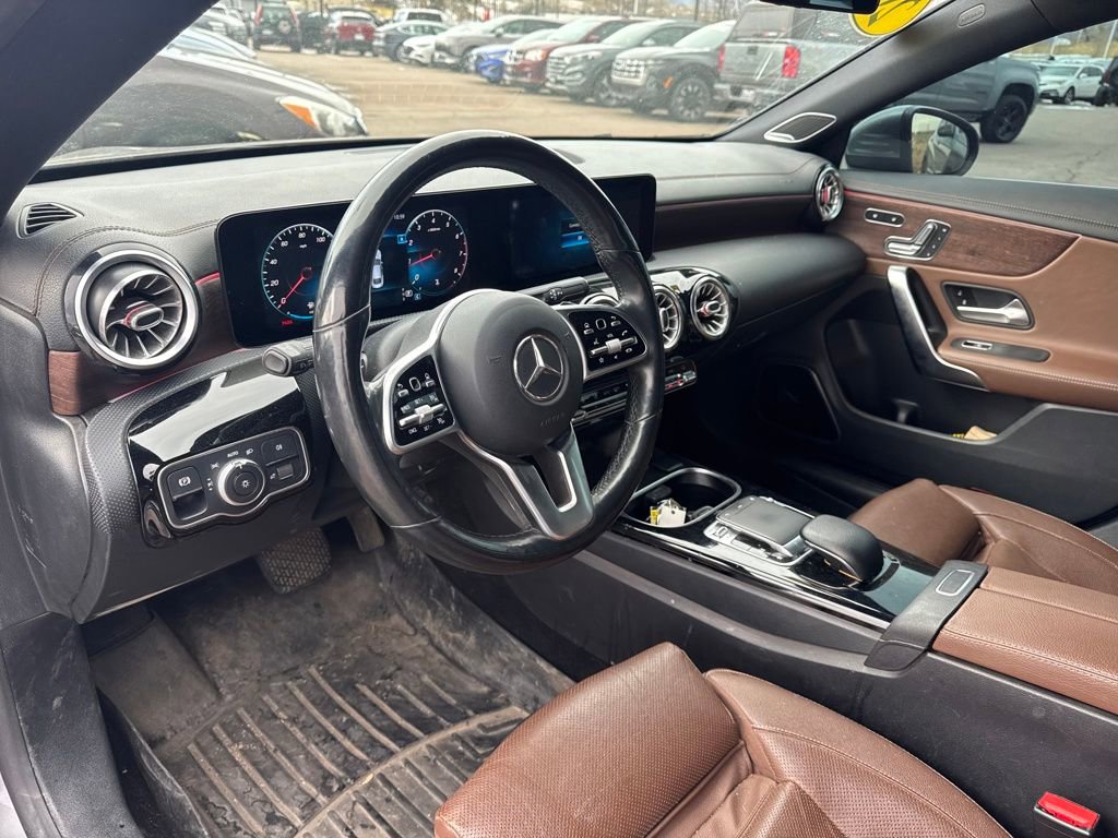 Used 2020 Mercedes-Benz CLA 250 4MATIC image 27