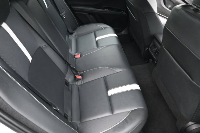 Used 2025 Toyota Camry SE FWD image 19