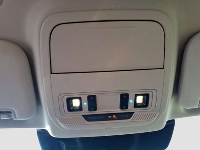 Used 2020 Ford Explorer XLT w/ Equipment Group 202A image 26