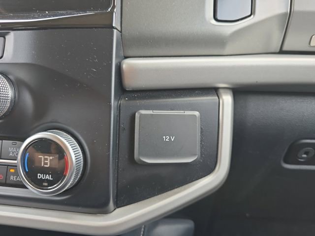 Used 2024 Ford Expedition Max XLT AWD/4WD image 30