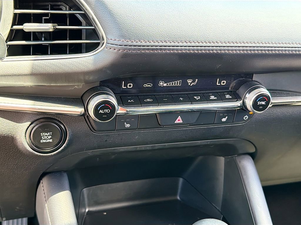 Used 2024 MAZDA MAZDA3 s FWD image 15