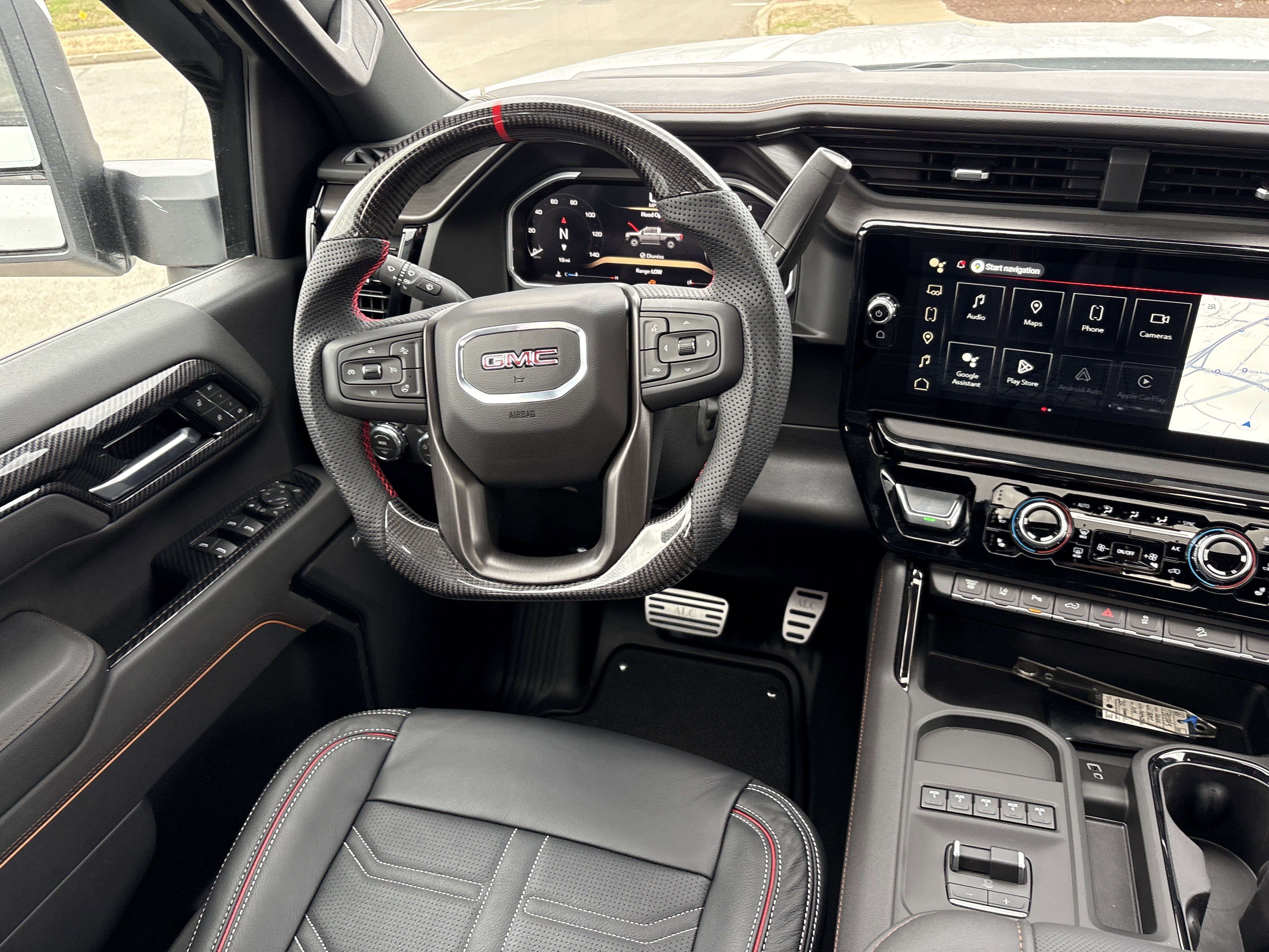 New 2026 GMC Sierra 2500 AT4 w/ Technology Package image 28