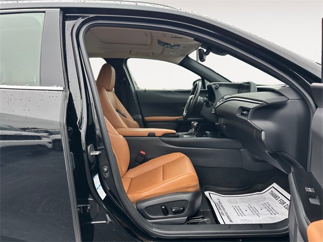 Used 2022 Lexus UX 250h w/ Premium Package image 15