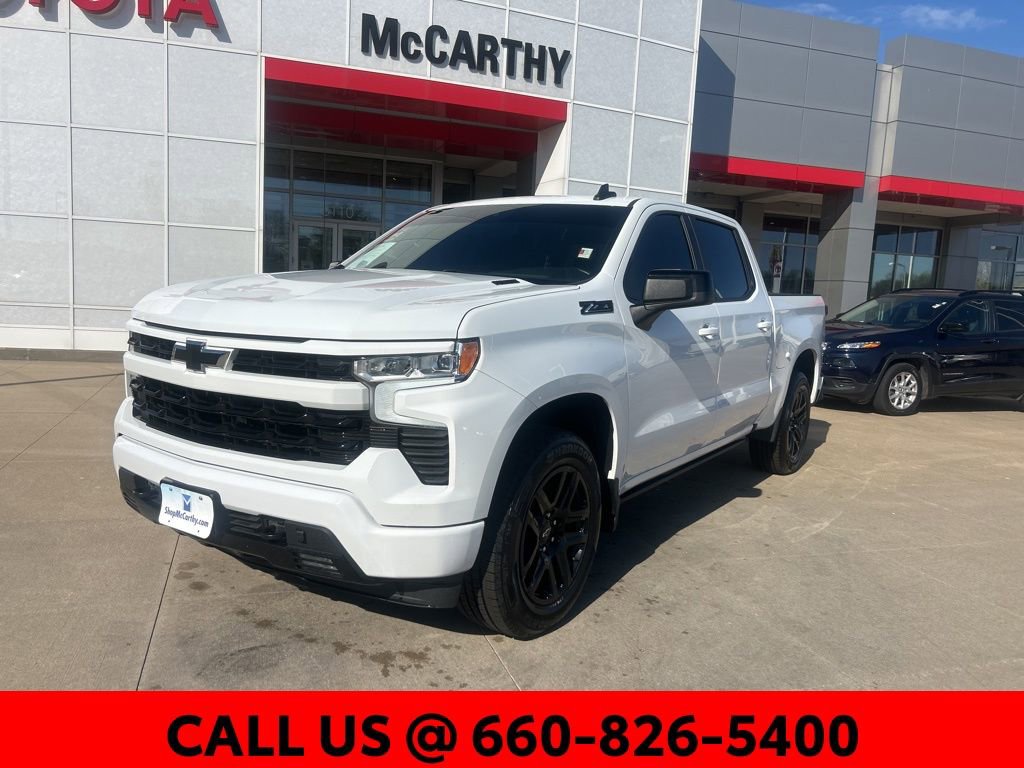 Used 2024 Chevrolet Silverado 1500 RST image 3