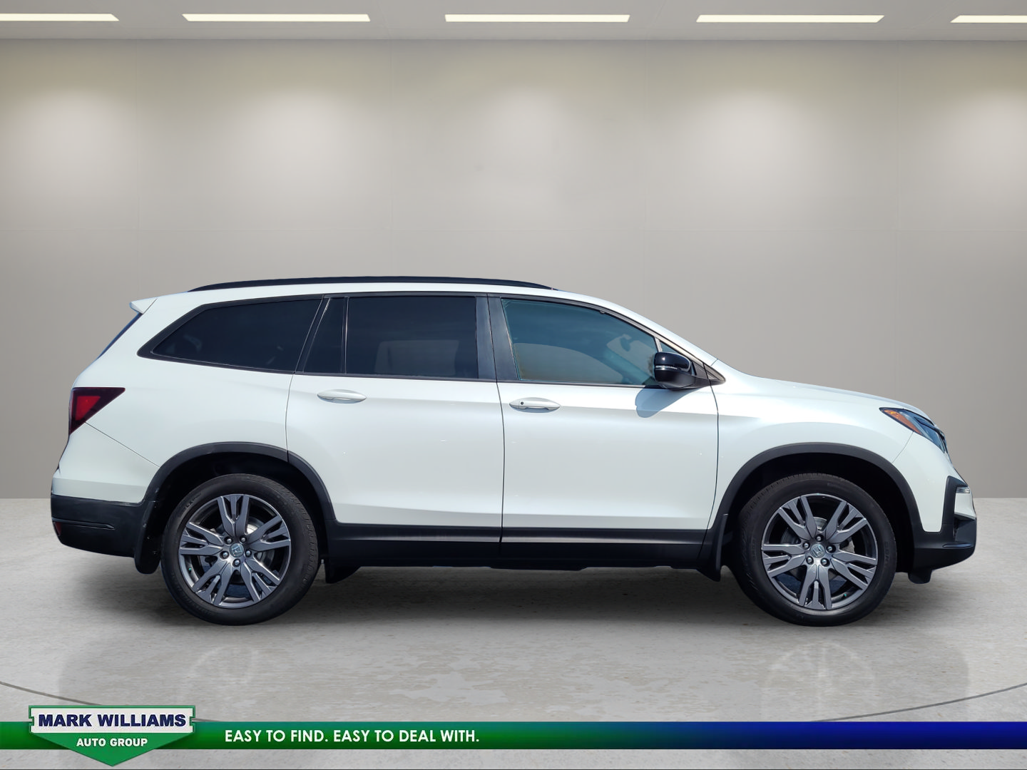 Used 2022 Honda Pilot Sport image 2