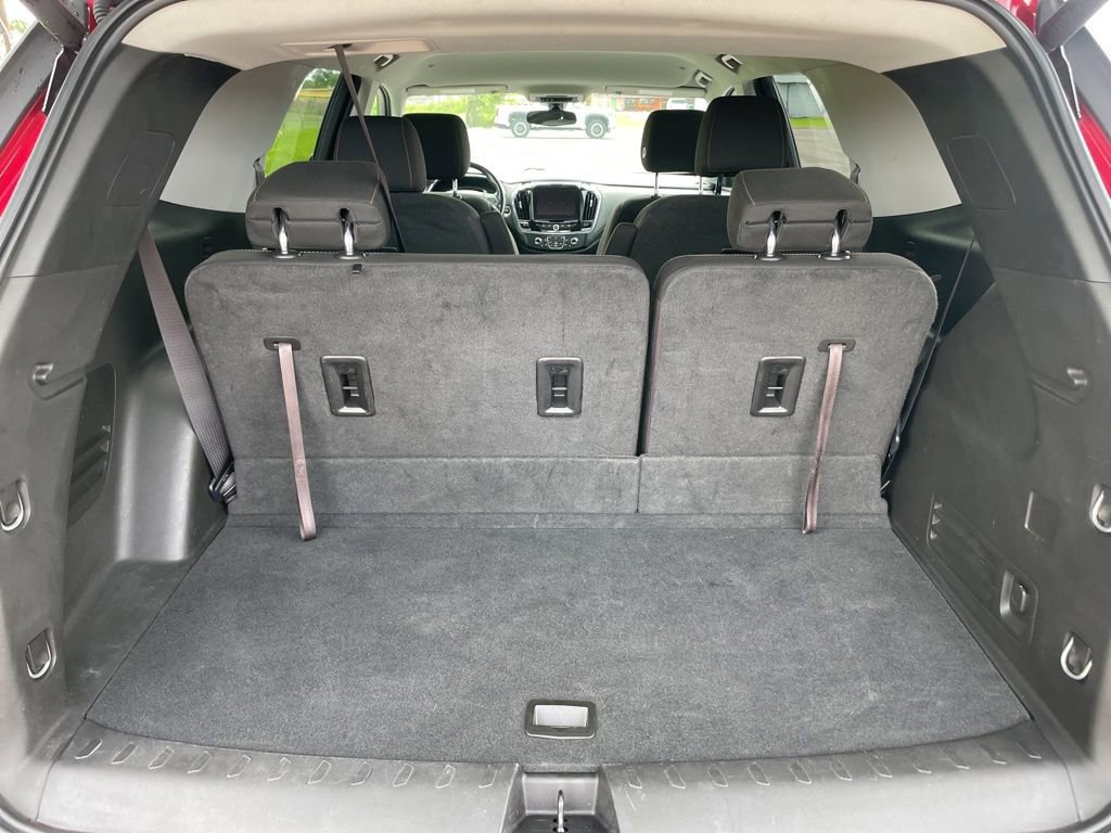 Used 2019 Chevrolet Traverse LT FWD image 26