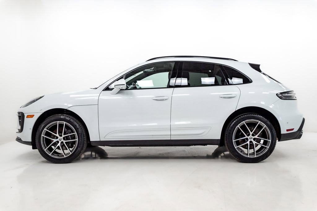 Used 2022 Porsche Macan image 29