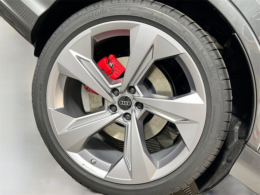 New 2026 Audi Q7 3.0T Prestige image 32