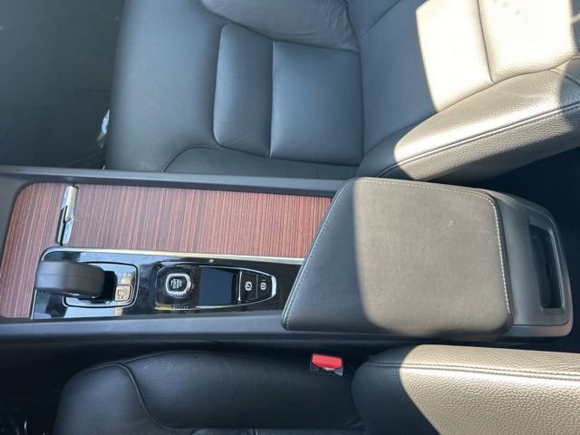 Certified 2024 Volvo S60 B5 Plus image 26