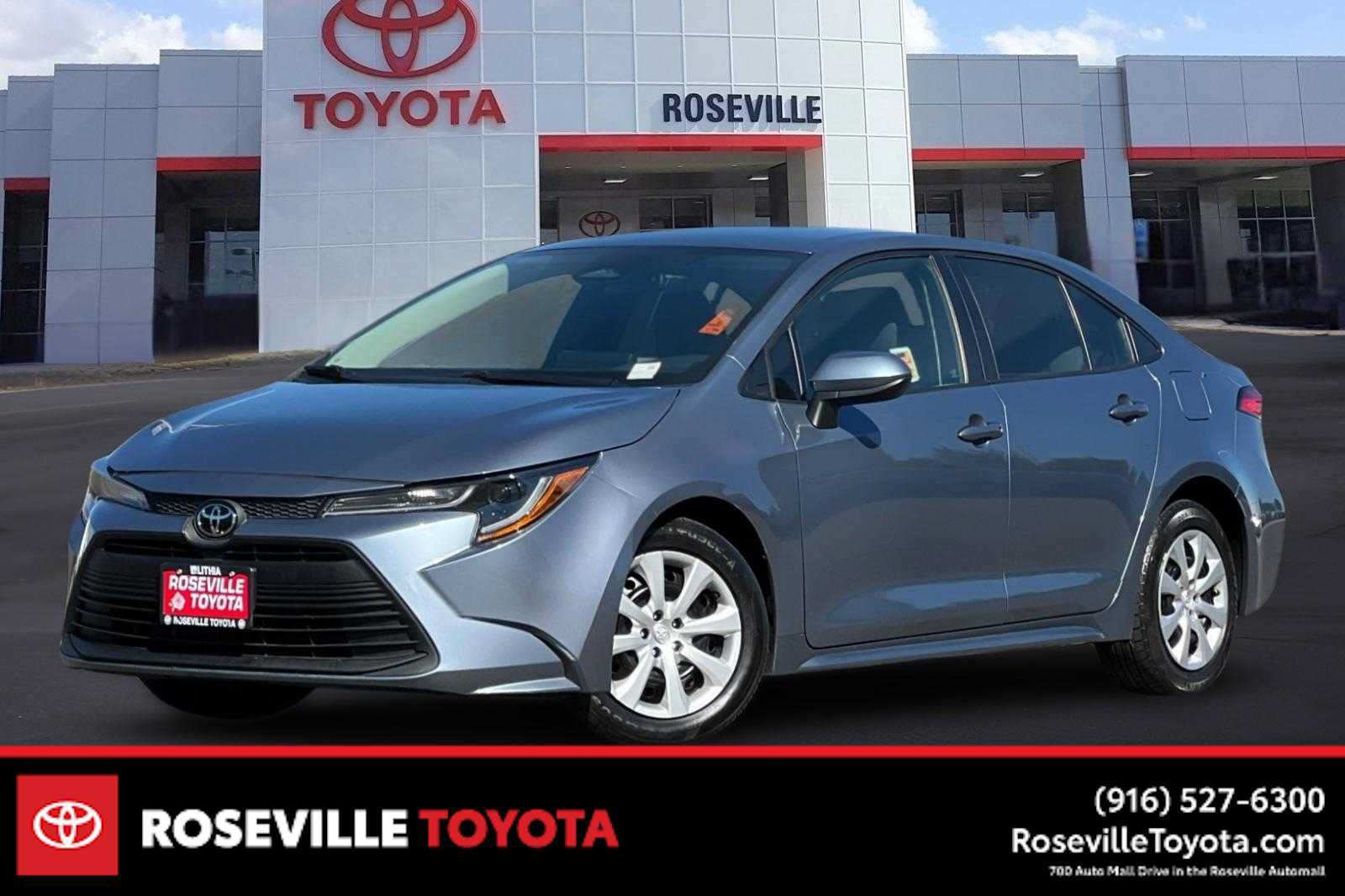 Used 2023 Toyota Corolla LE FWD image 1
