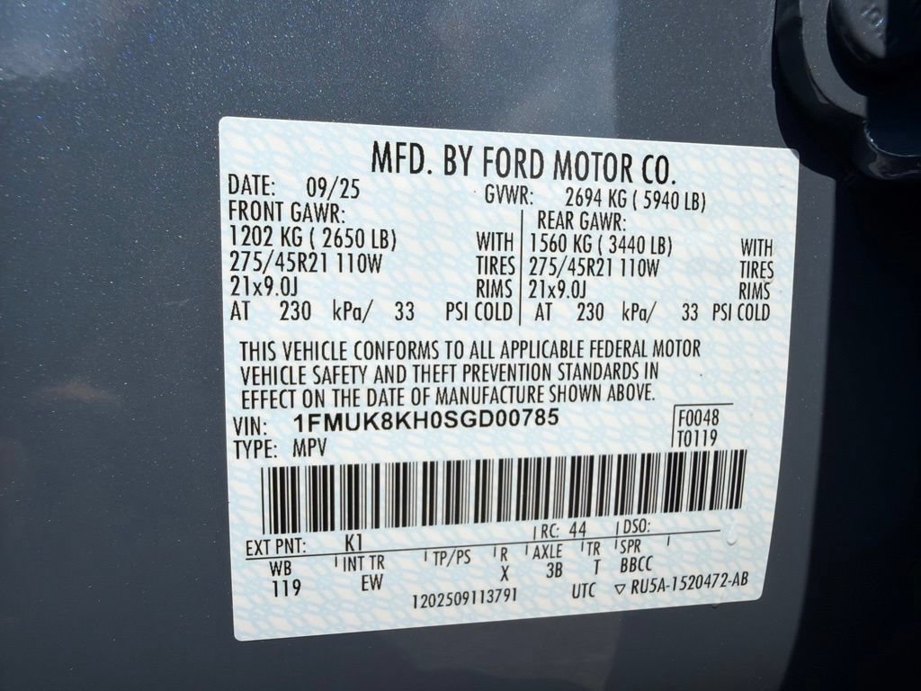 Used 2025 Ford Explorer ST-Line w/ Premium Package AWD/4WD image 11