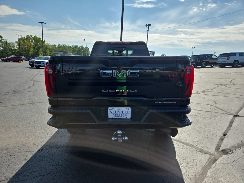 Certified 2024 GMC Sierra 2500 Denali Ultimate w/ Max Trailering Package AWD/4WD image 4