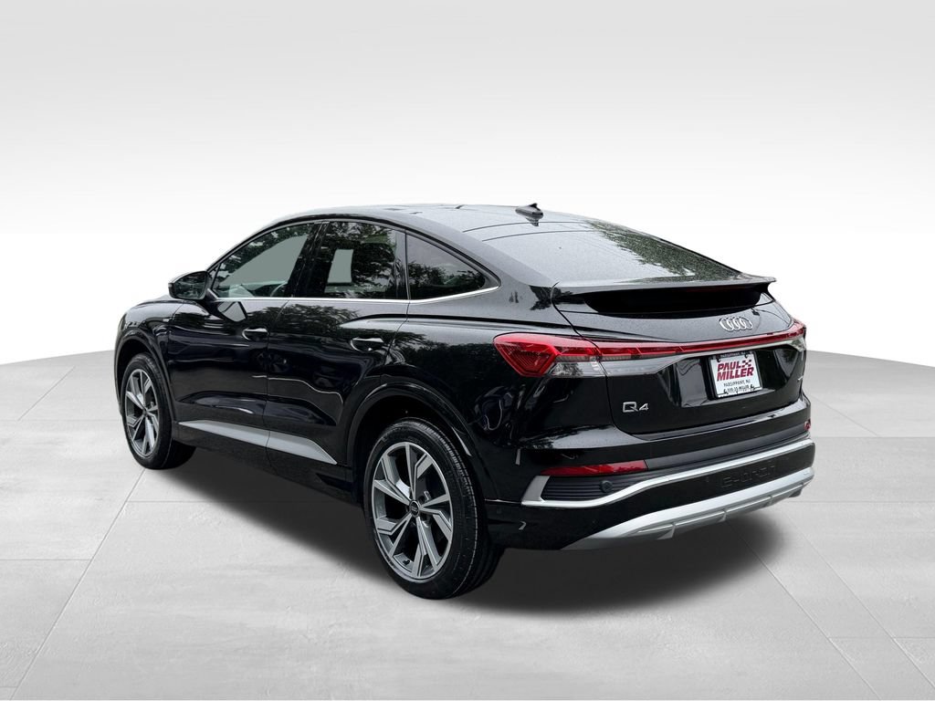 Used 2023 Audi Q4 e-tron Premium Plus w/ Premium Plus AWD/4WD image 6
