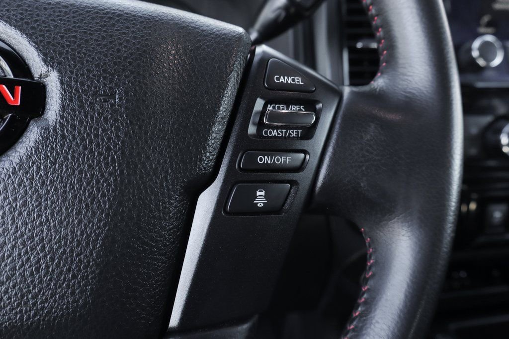 Used 2021 Nissan Titan PRO-4X w/ Pro-4x Convenience Package image 28