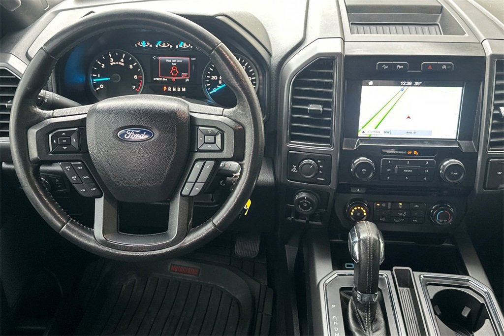 Used 2017 Ford F150 XLT w/ Equipment Group 302A Luxury image 15