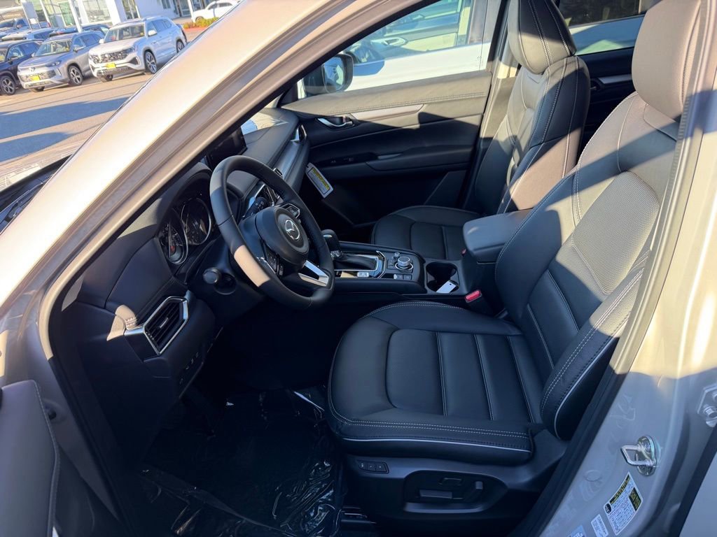 New 2025 MAZDA CX-5 AWD 2.5 S w/ Preferred Package image 16