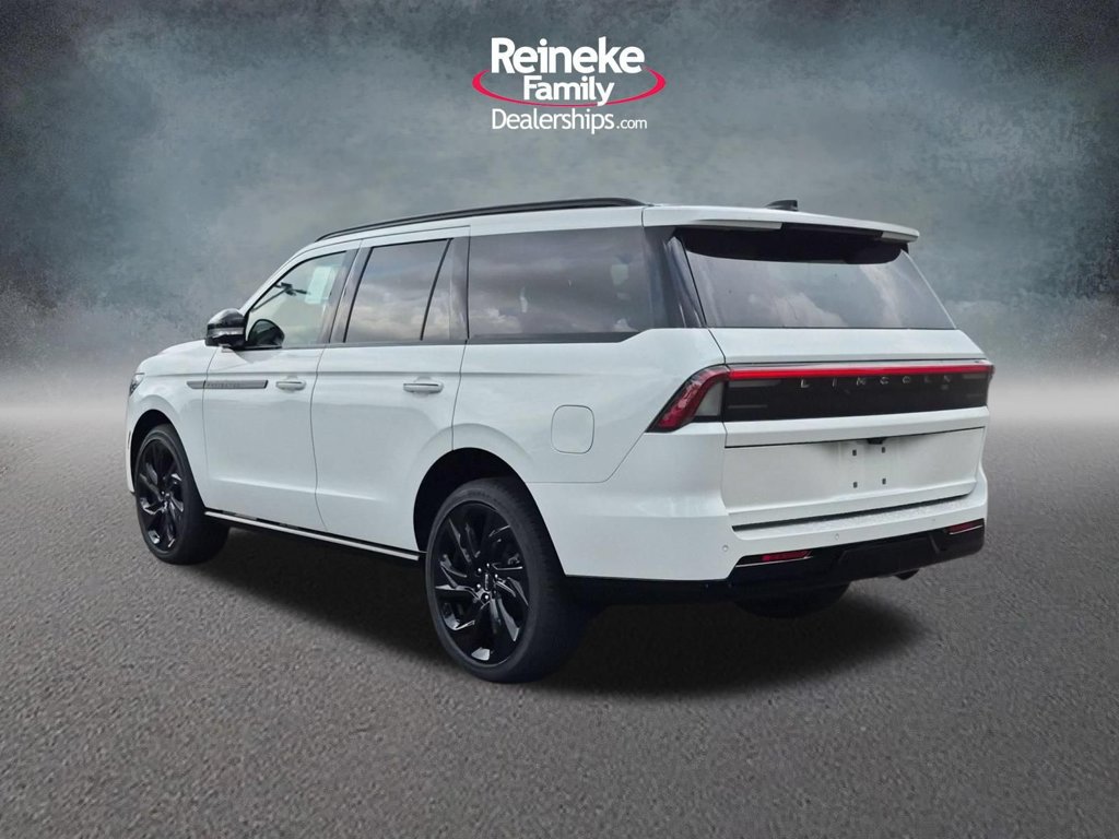 New 2027 Lincoln Navigator Reserve w/ Jet Appearance Package AWD/4WD image 8