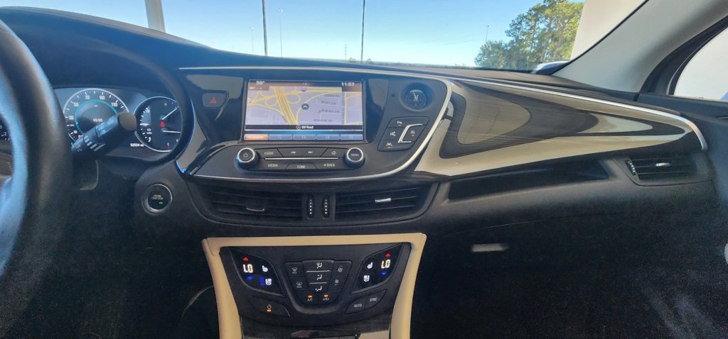 Used 2019 Buick Envision Premium image 17