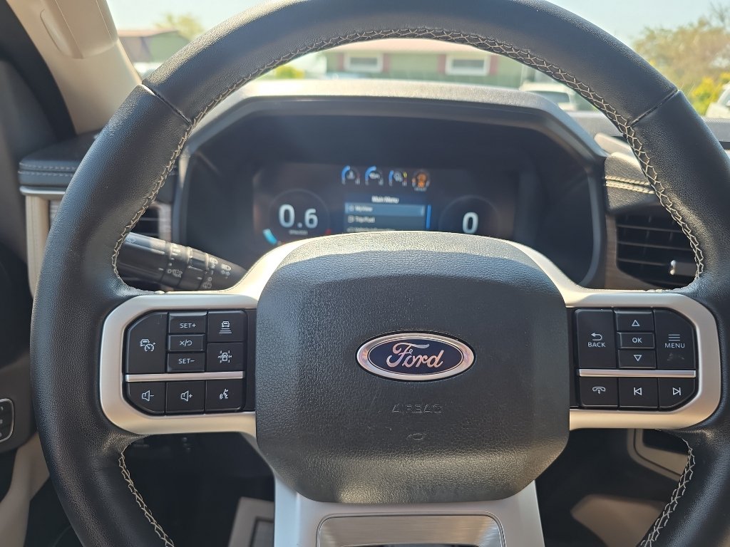 Used 2024 Ford Expedition Max Limited AWD/4WD image 23