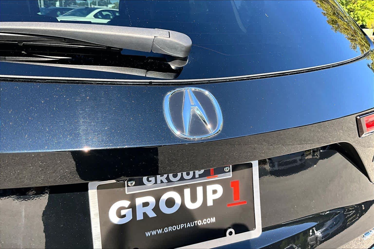 Used 2024 Acura MDX w/ Advance Package AWD/4WD image 9