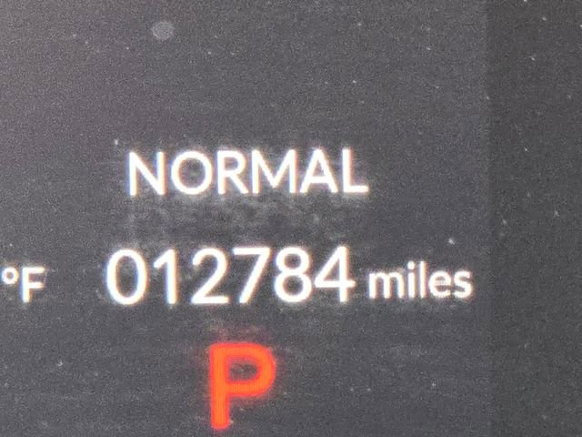 Used 2023 Honda HR-V LX image 31