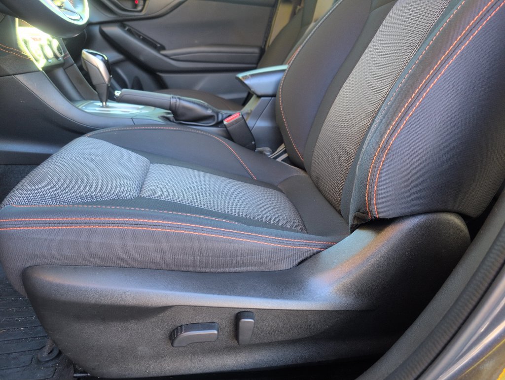 Used 2021 Subaru Crosstrek 2.0i Premium w/ Moonroof Package AWD/4WD image 13