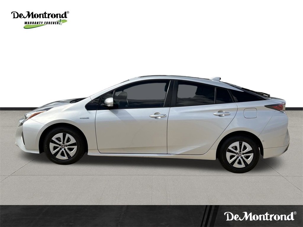 Used 2018 Toyota Prius Four image 8