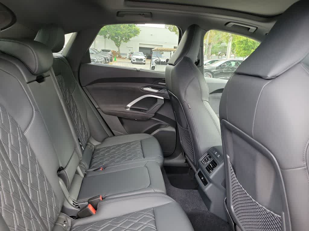 New 2026 Audi SQ5 Premium Plus AWD/4WD image 21