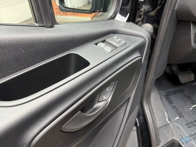 Used 2023 Mercedes-Benz Sprinter 2500 image 13