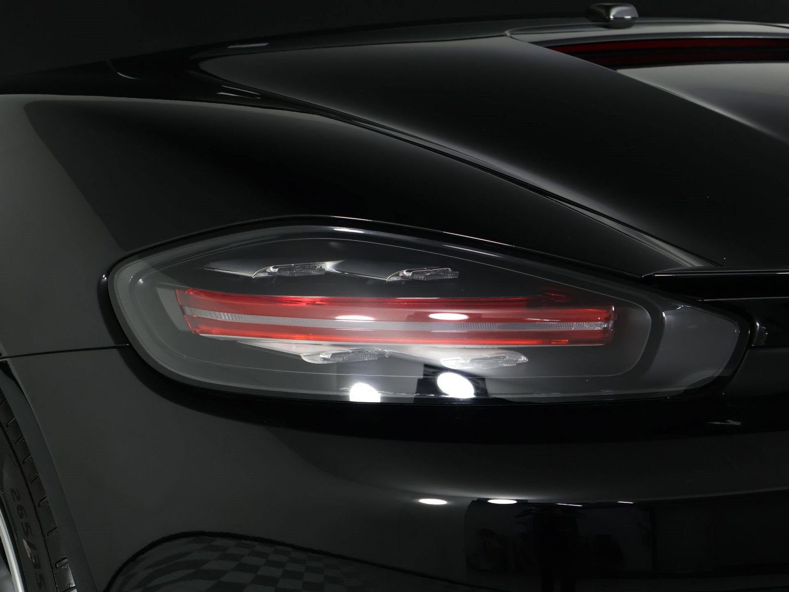 Certified 2023 Porsche 718 Boxster RWD image 19
