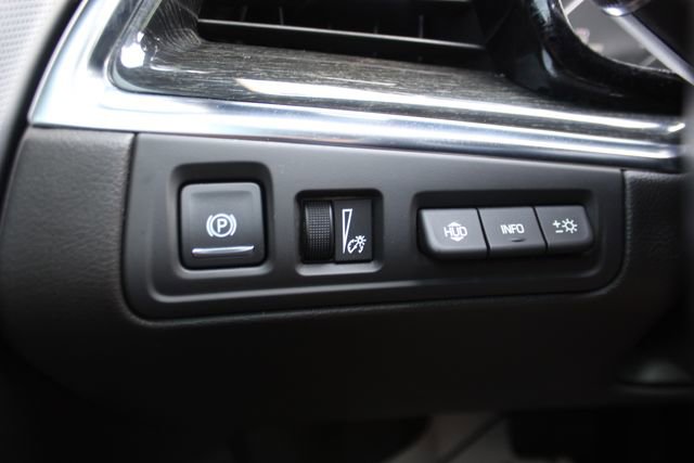 Used 2021 Cadillac XT5 Premium Luxury FWD image 16