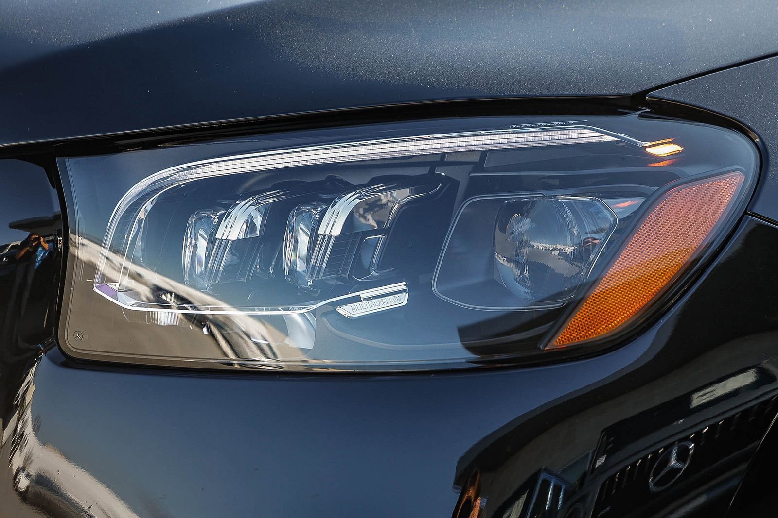 Certified 2025 Mercedes-Benz GLS 450 4MATIC image 7