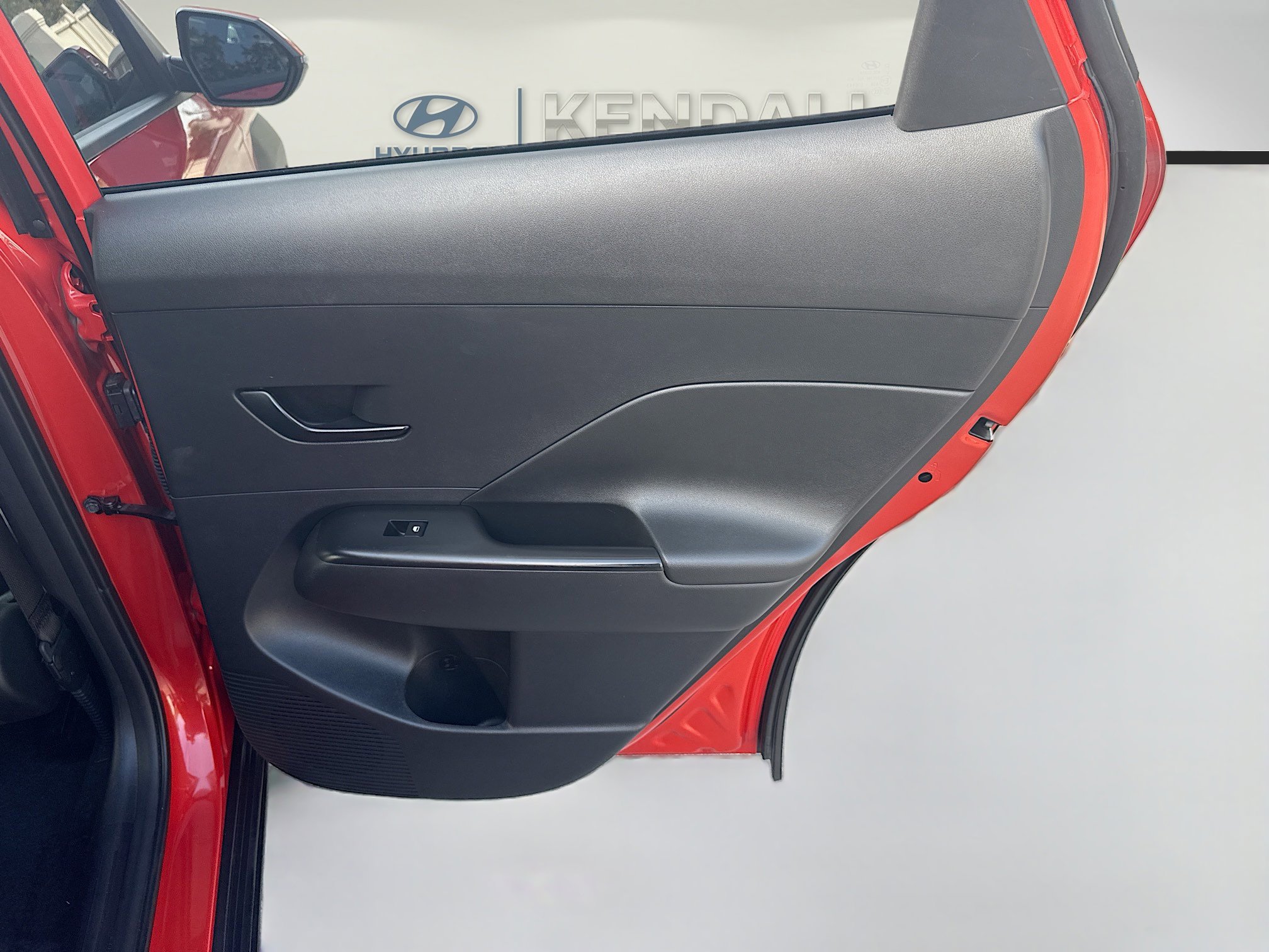 Used 2025 Hyundai Kona SEL image 26